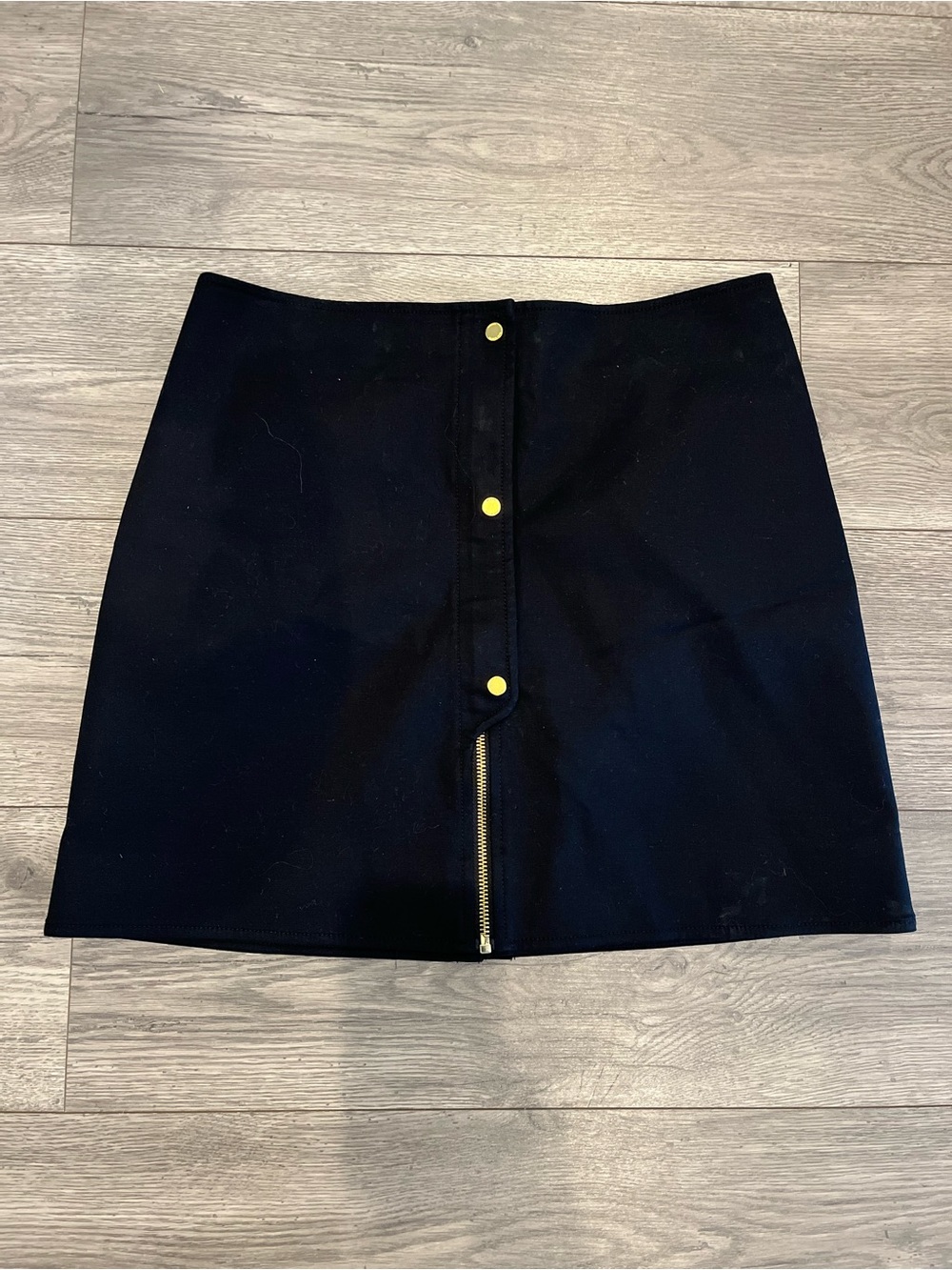 Michael Kors Black Gold A-Line Mini Skirt Front Full Zip and Snap Details Preppy